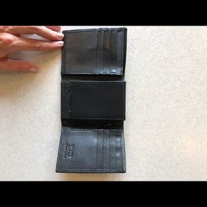 Wilson’s Leather Wallet